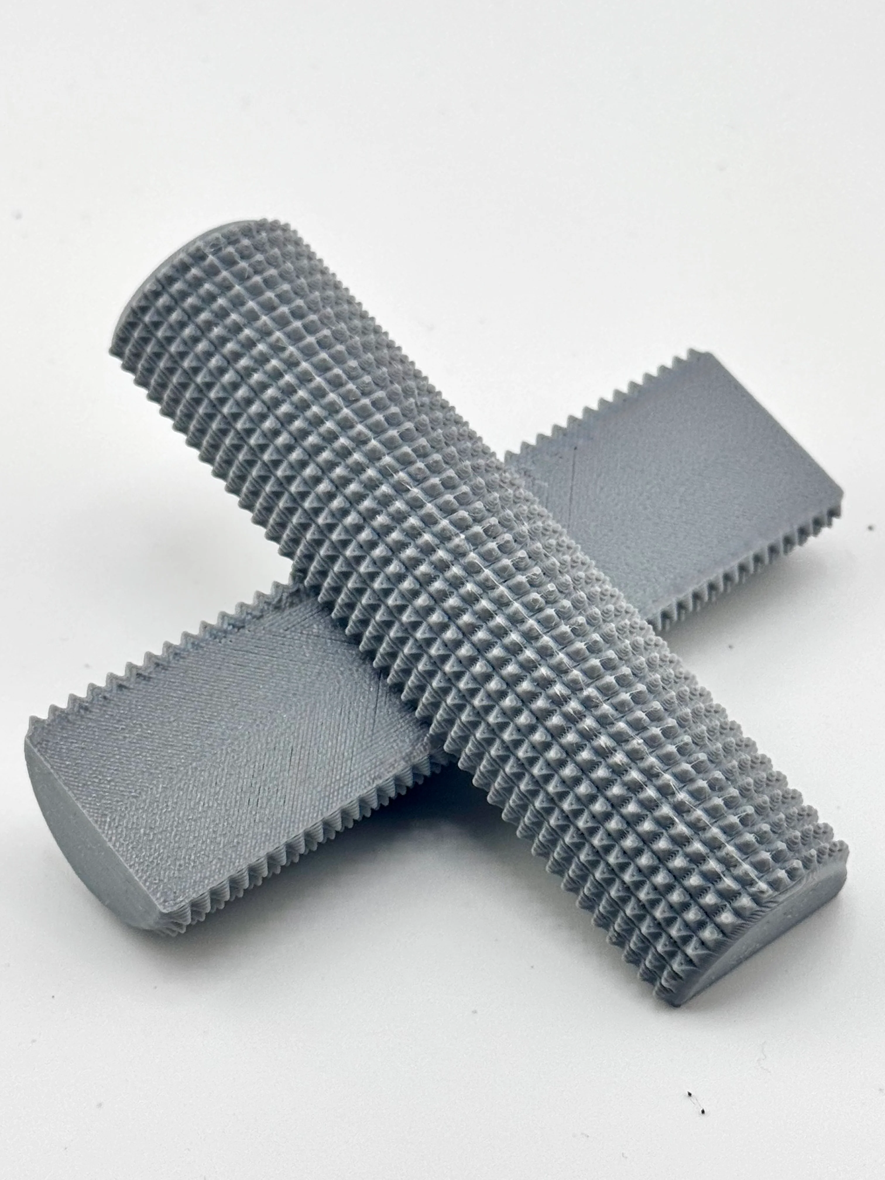 Spikie Split — Magnetic Snap-Together Textured Fidget | Satisfying Sensory Toy for Focus & Stress Relief - Image 5